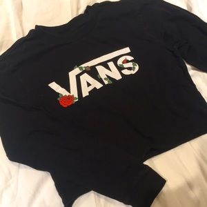 Vans cropped long sleeve top🥀🌹